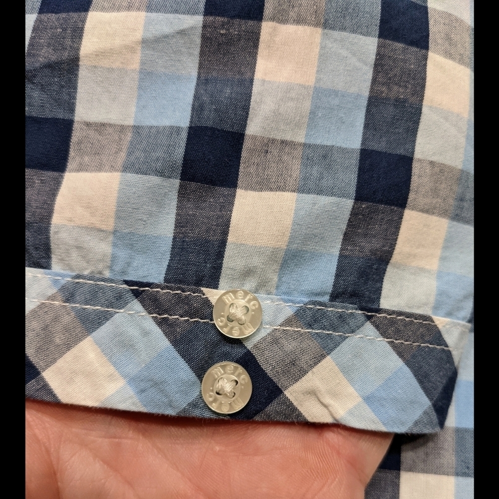 Merc Men's Casual Button Down - Picture 5 of 9